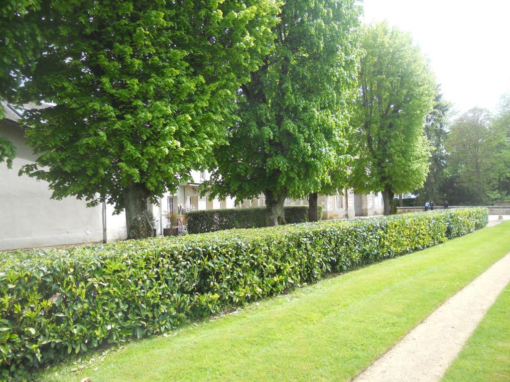 Hotel La Capitainerie Chateauneuf-sur-Loire Exterior photo