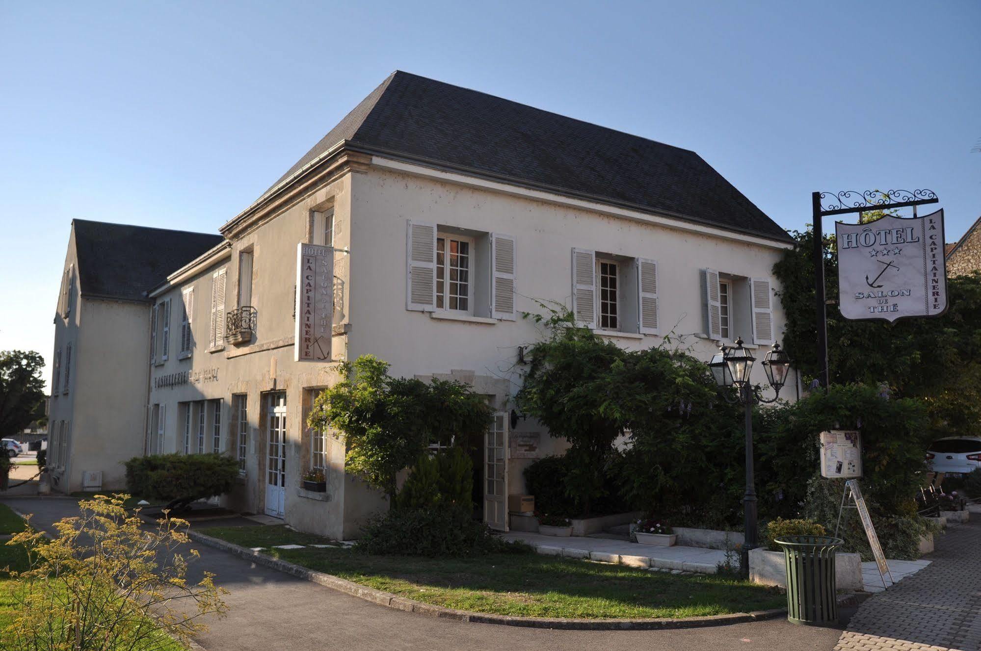Hotel La Capitainerie Chateauneuf-sur-Loire Exterior photo